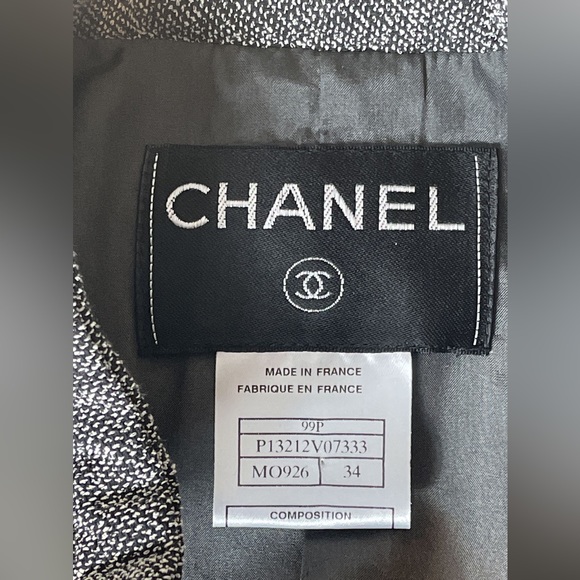 CHANEL Suit Skirt Set - Picture 13 of 15